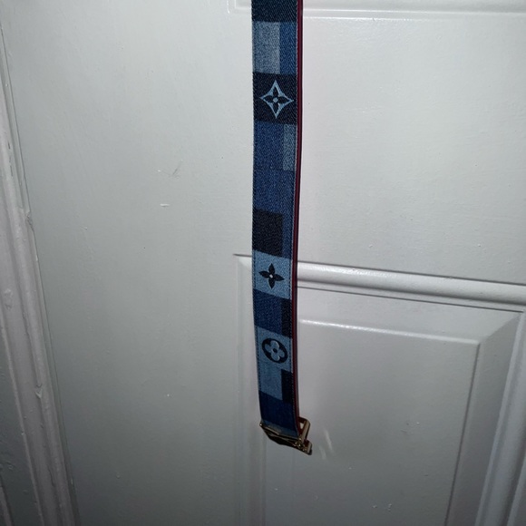 Louis Vuitton Belt - Picture 4 of 7